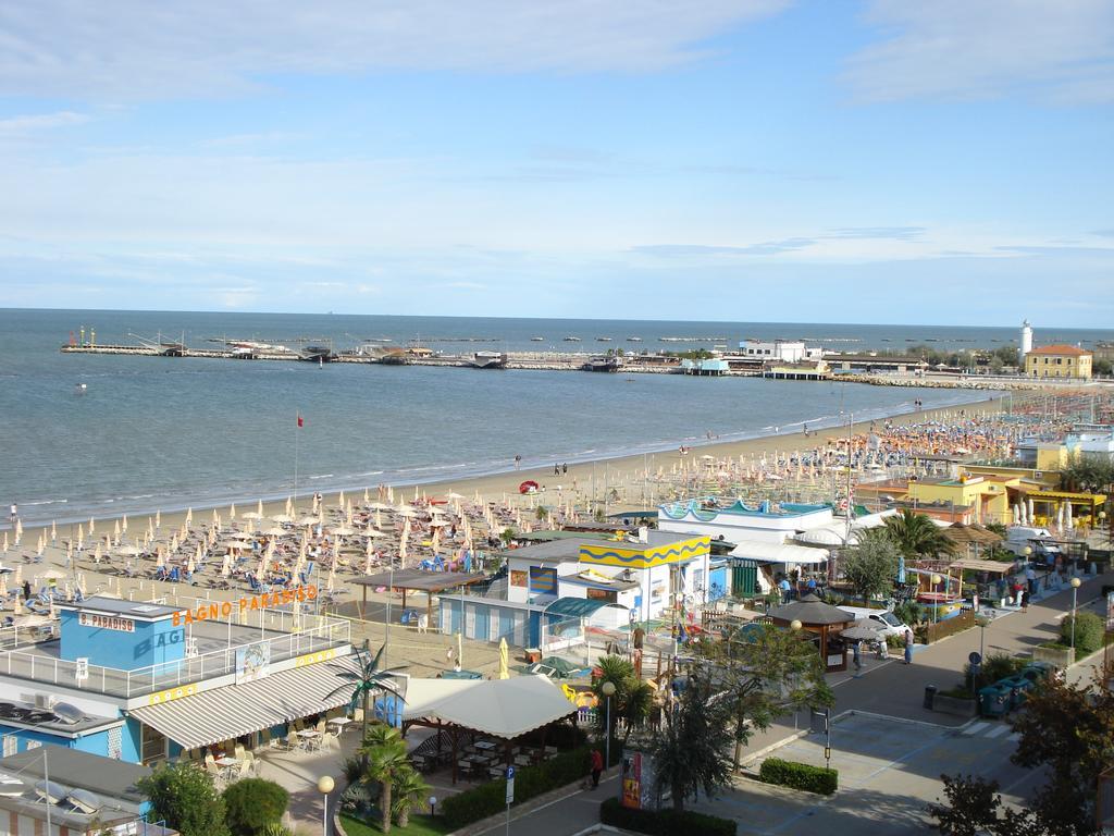 Hotel Al Ragno Cesenatico Buitenkant foto